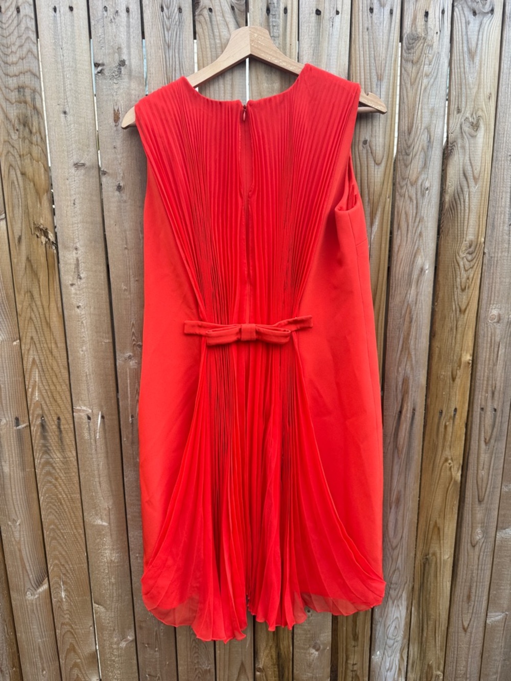 Lee andersson Elegant Sleeveless Red Midi Dress